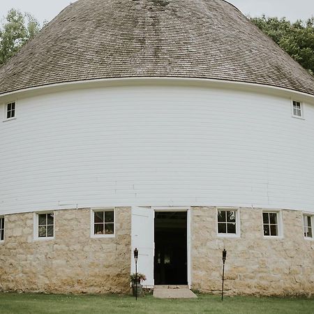 Round Barn Farm B & B Event Center Red Wing Esterno foto